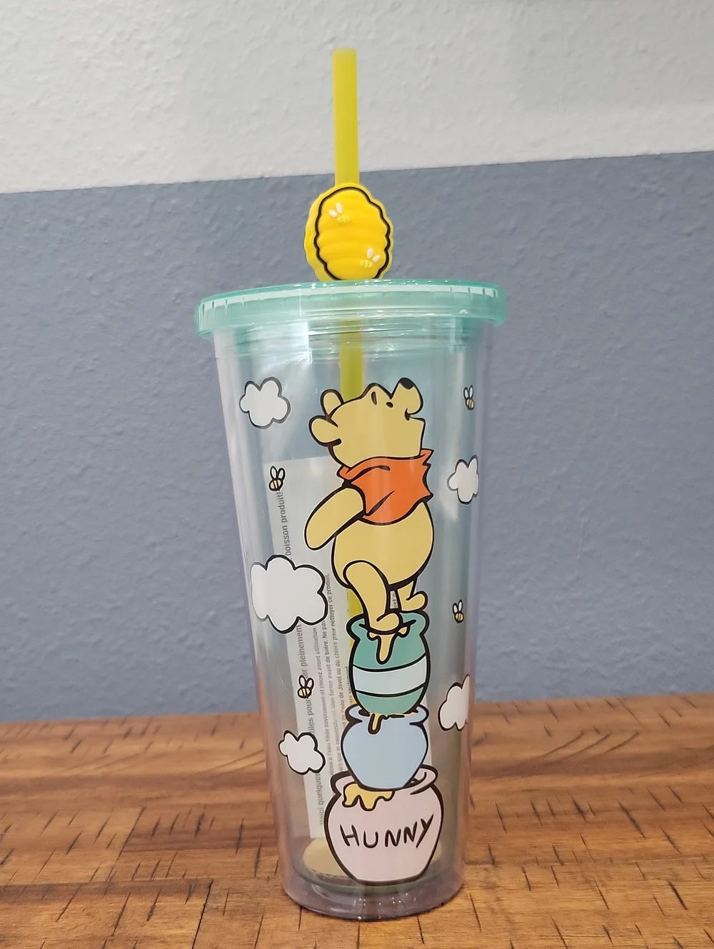 Disney Winnie the Pooh Hunny Pot Carnival Cup With Lid and Straw | Hold 24 Ounce